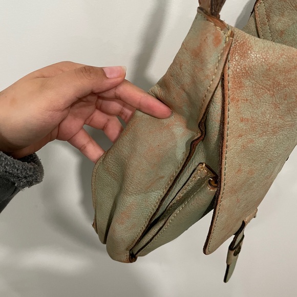 Patricia Nash Armeno Messenger Crossbody Bag - Picture 4 of 11